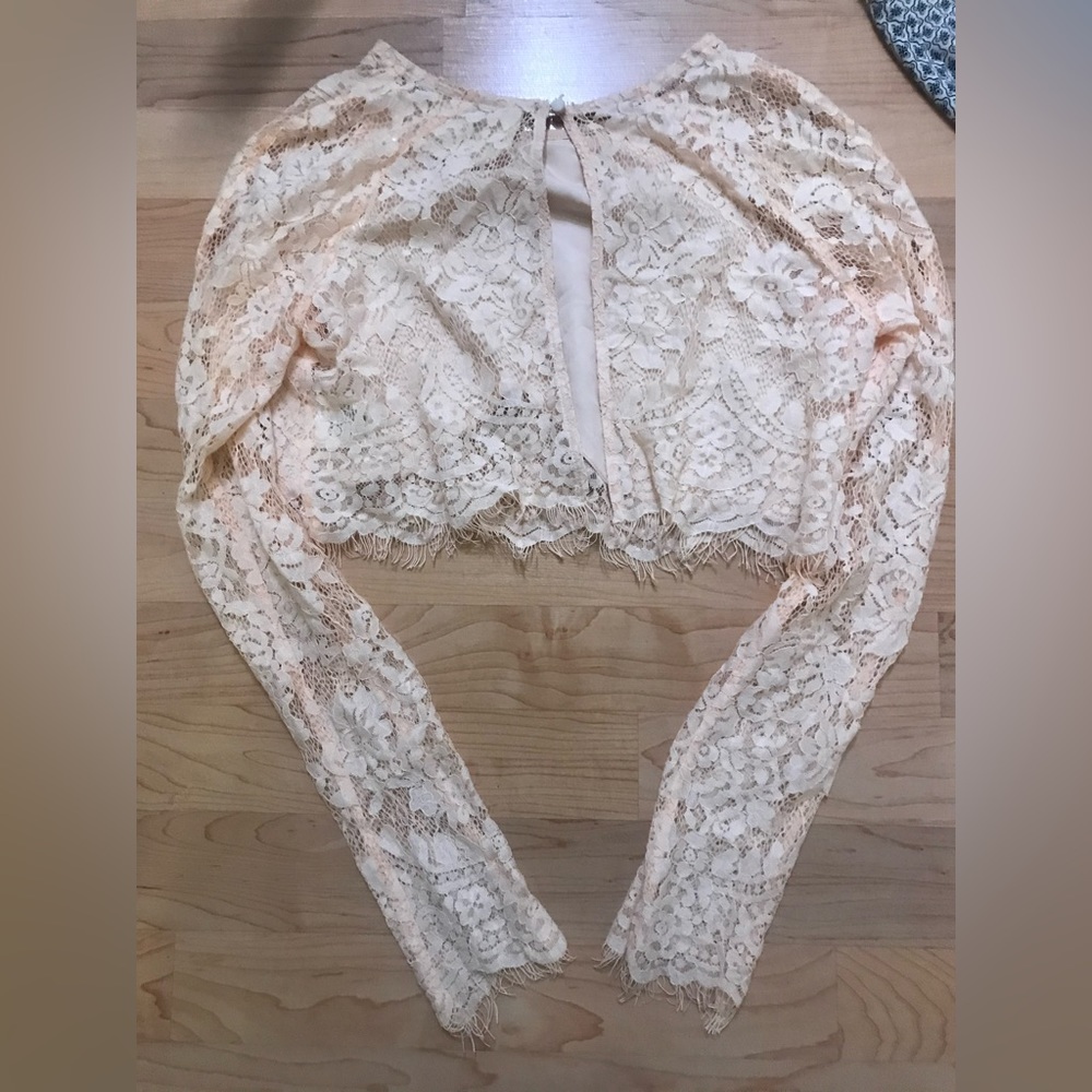 Beautiful lace crop top